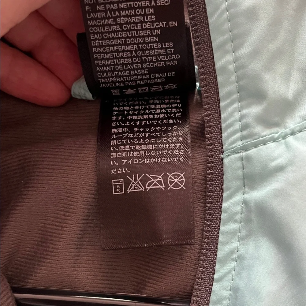 The North Face Kids Rain jacket Aqua M - Picture 4 of 9